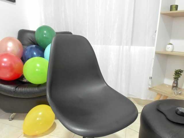 Live sex webcam photo for ZAMMARA #271594446