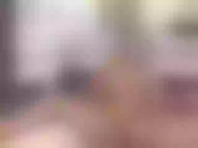 Live sex webcam photo for AngeliqueG #271590799