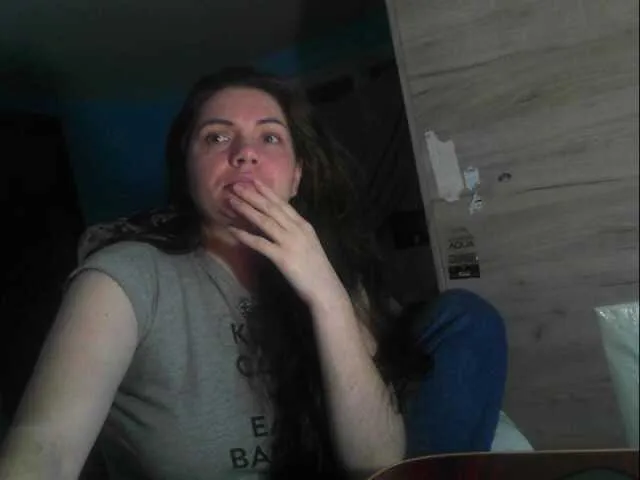 Live sex webcam photo for YourDesire36 #271587477