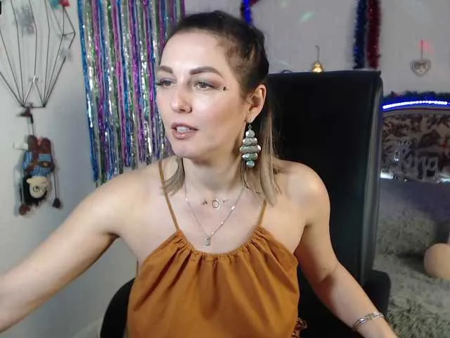 Live sex webcam photo for sonya2121 #271594262