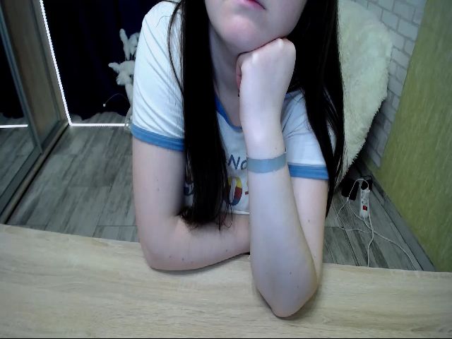 Live sex webcam photo for Pretty_N__ #271593224