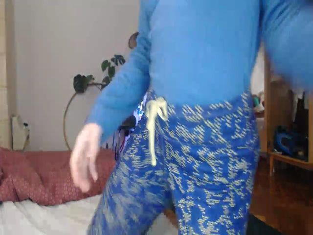 Live sex webcam photo for PetitePinkie #271586516