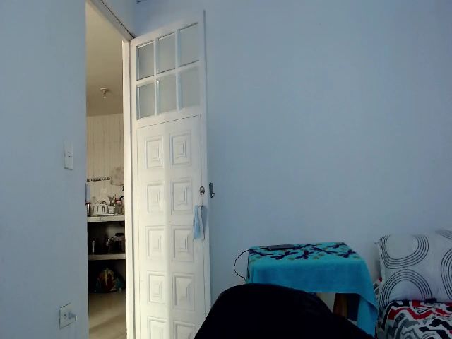 Live sex webcam photo for Hot_skinny_ #271597114