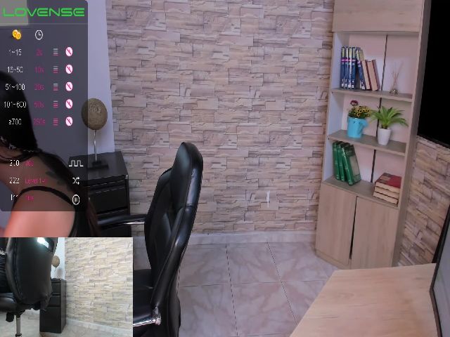 Live sex webcam photo for Bridget_love #271597209