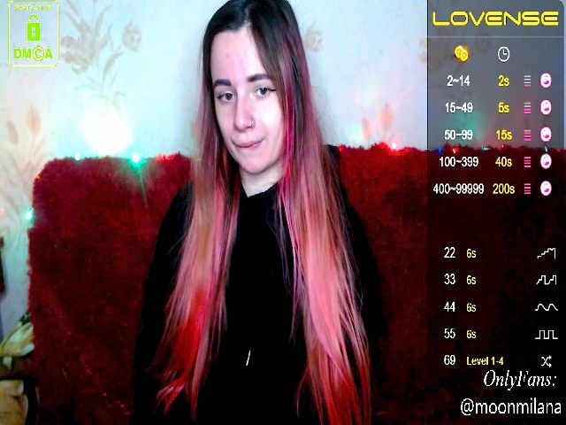 Live sex webcam photo for GirlGrace #271592377