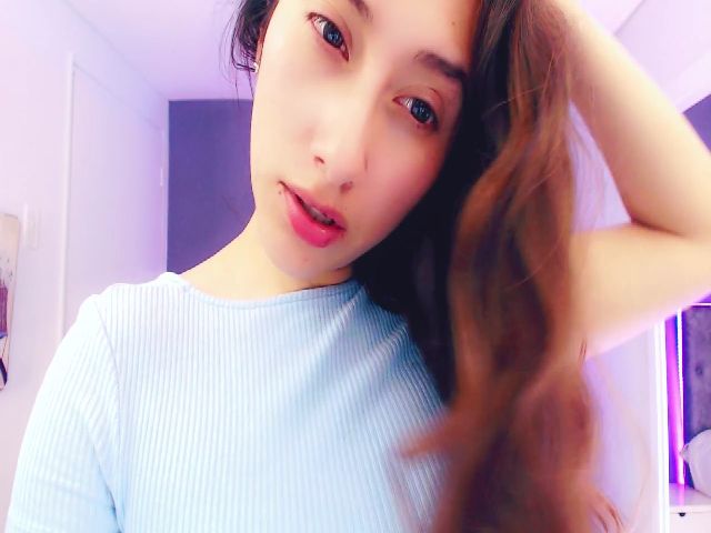 Live sex webcam photo for anniesclub #271589786