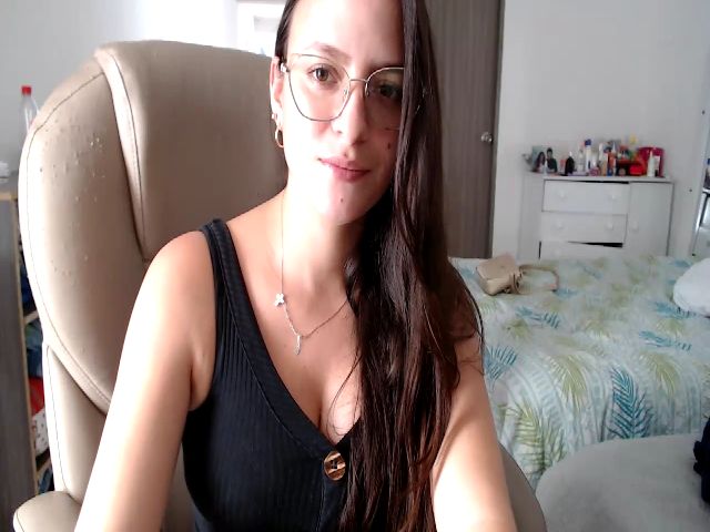 Live sex webcam photo for Ohmiax #271599961