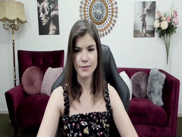 Live sex webcam photo for Adisonn4you #271588671