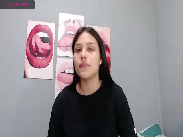 Live sex webcam photo for Sweet_dirtyx #271595277