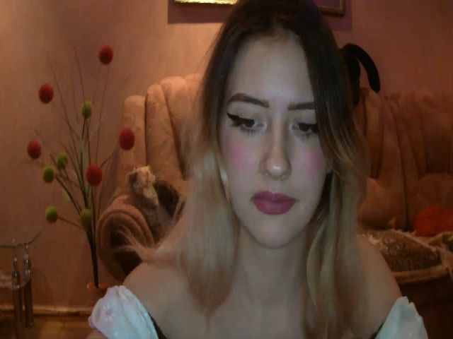 Live sex webcam photo for WhiteMilka #271586703