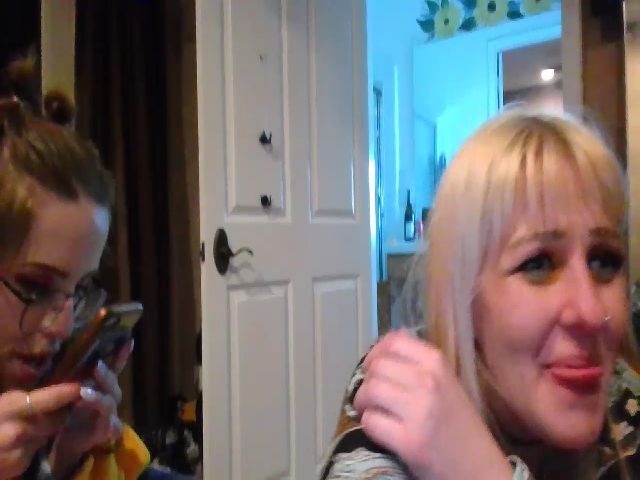 Live sex webcam photo for Viper710 #271593100