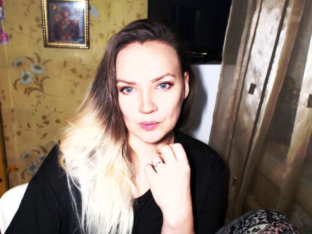 Live sex webcam photo for ARIA_PRISM #271596811