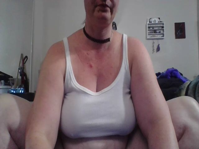 Live sex webcam photo for Morbiddream1 #271601356