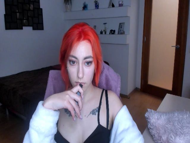 Live sex webcam photo for JaneKravis #271600268