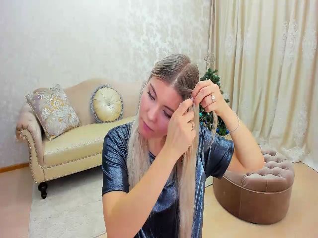 Live sex webcam photo for NewStepag #271589737