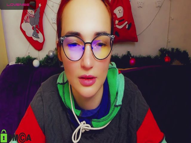 Live sex webcam photo for KimmAmbrell #271589936