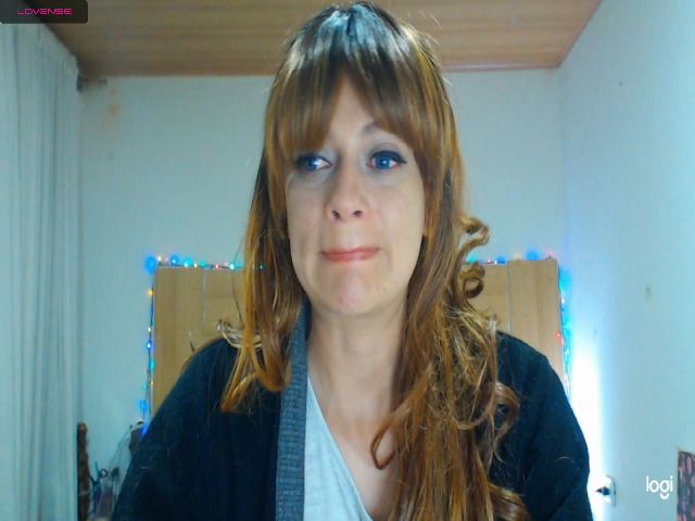 Live sex webcam photo for MissWhite_ #271589305