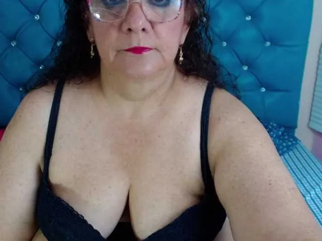 Live sex webcam photo for stefany-belly #271612667