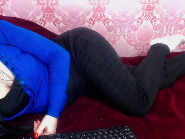 Live sex webcam photo for Funny77-77 #271602876