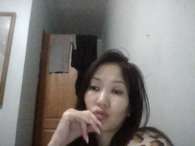 Live sex webcam photo for Manamy #271602267