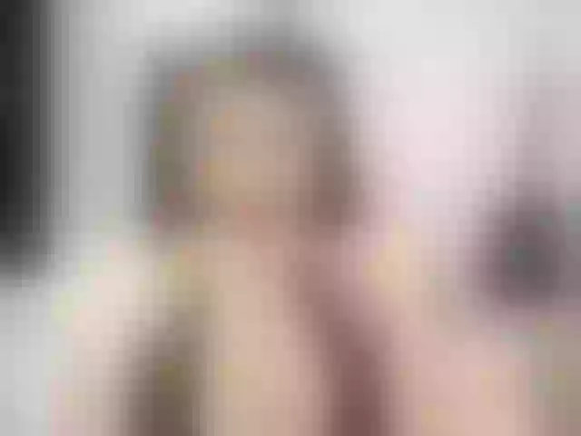 Live sex webcam photo for PrettyDolly #271606598