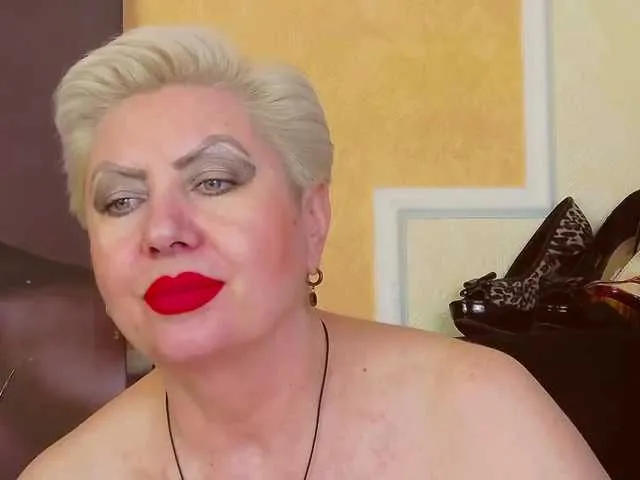 Live sex webcam photo for PoshLadyx #271605693