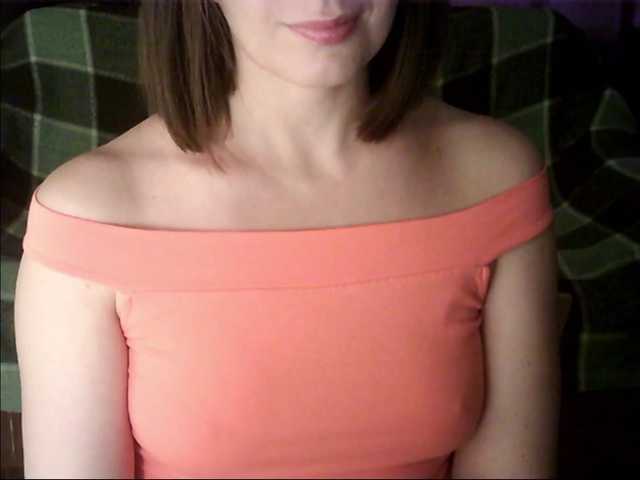 Live sex webcam photo for droplet83 #271609420