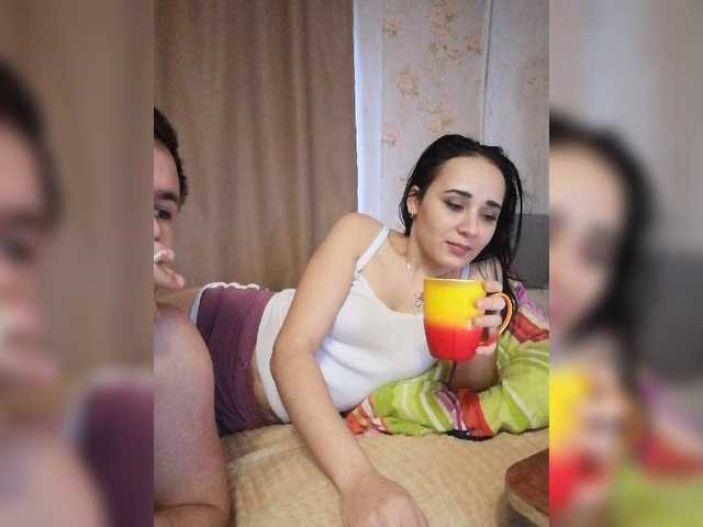 Live sex webcam photo for Agilarina1 #271608506