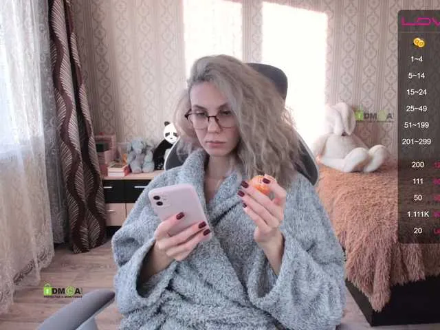 Live sex webcam photo for -dementra- #271605527