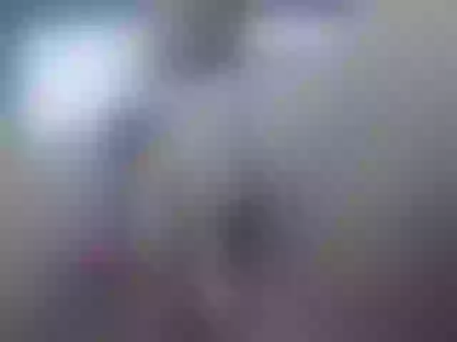 Live sex webcam photo for LunaHot01 #271612503