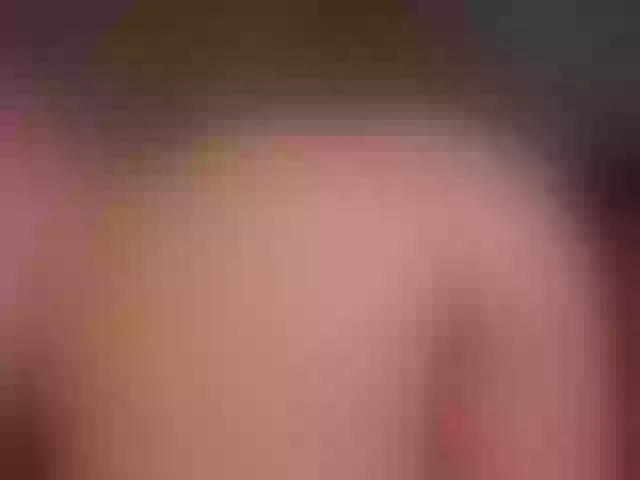 Live sex webcam photo for babybooo1 #271602028