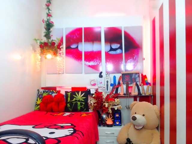 Live sex webcam photo for Cahiyaa #271609358