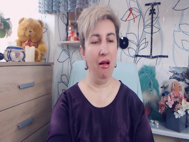 Live sex webcam photo for DepravedMadam #271605486