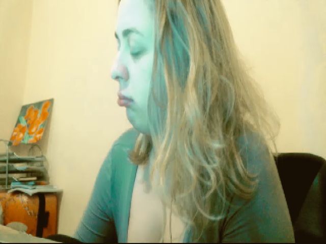 Live sex webcam photo for GoddessNika #271613116