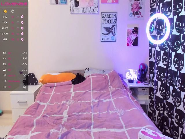 Live sex webcam photo for IvyFarel #271607111