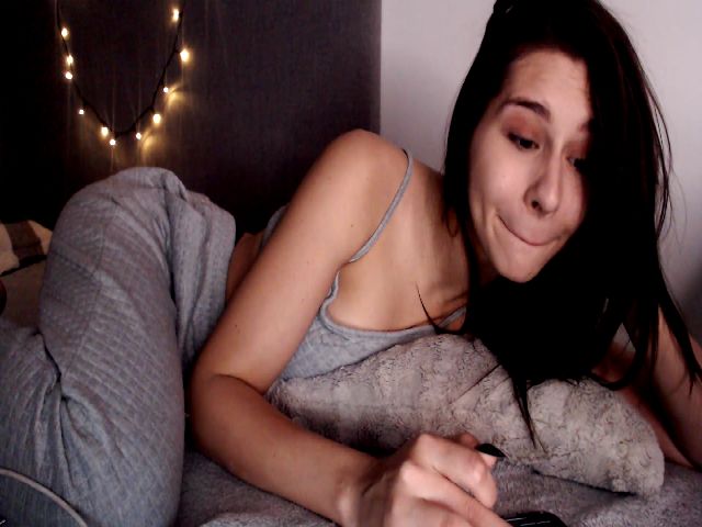 Live sex webcam photo for LeValeriya #271614633