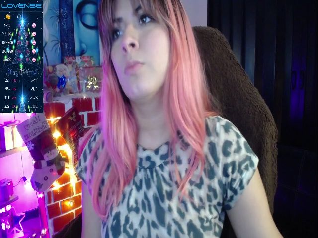 Live sex webcam photo for NicolSaenz #271609826