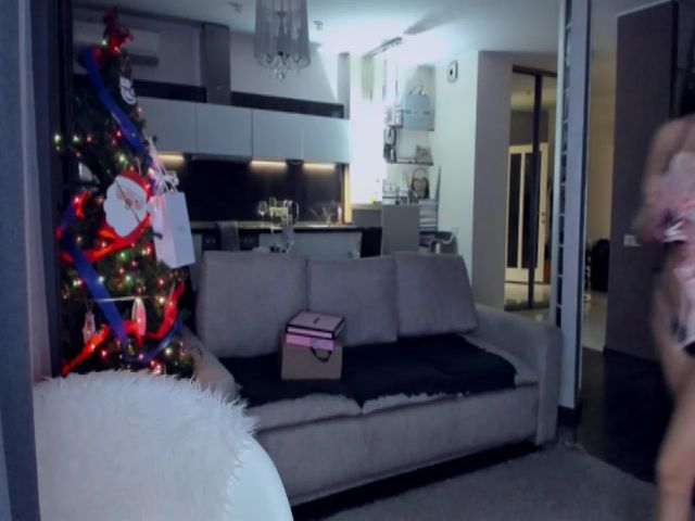 Live sex webcam photo for GossipGirl_ #271603508