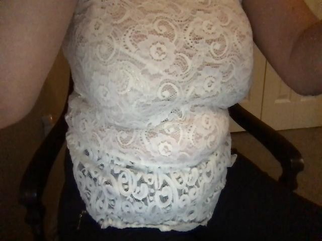 Live sex webcam photo for DeValentina #271614643