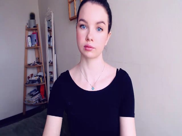 Live sex webcam photo for LesliParker #271607632