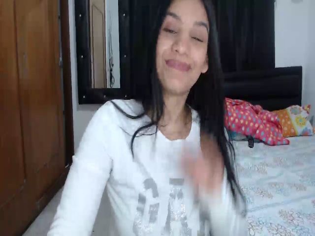 Live sex webcam photo for Charollhott #271614198