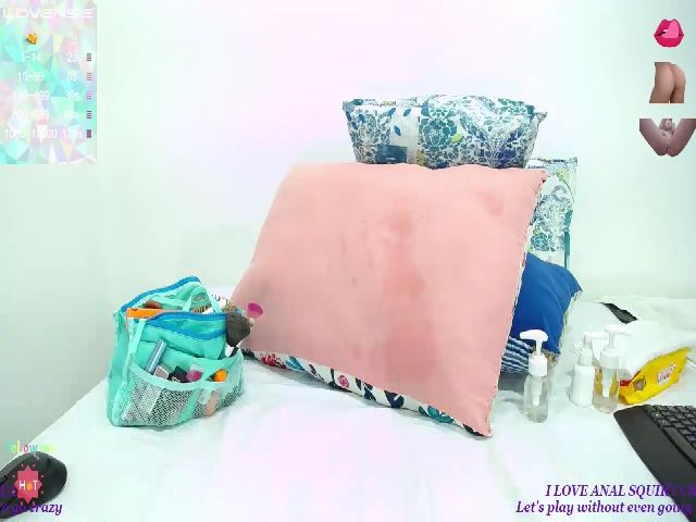 Live sex webcam photo for Samhanta7 #271604948