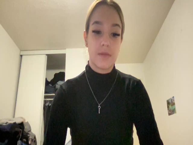 Live sex webcam photo for Qxeen_jasmin #271614576