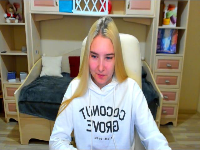 Live sex webcam photo for Gotyourheart #271611273