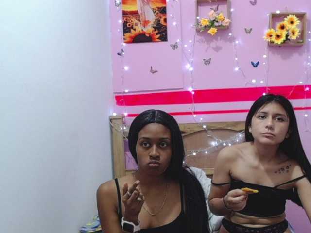 Live sex webcam photo for duohotgirls #271606123