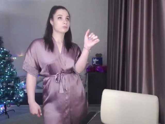 Live sex webcam photo for RoseWithThorn #271603191