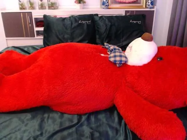 Live sex webcam photo for ROSEESY #271609029