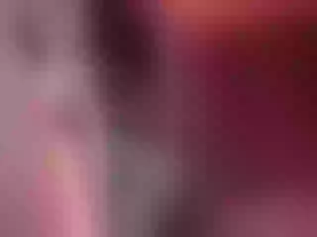 Live sex webcam photo for KayaLuan #271608821