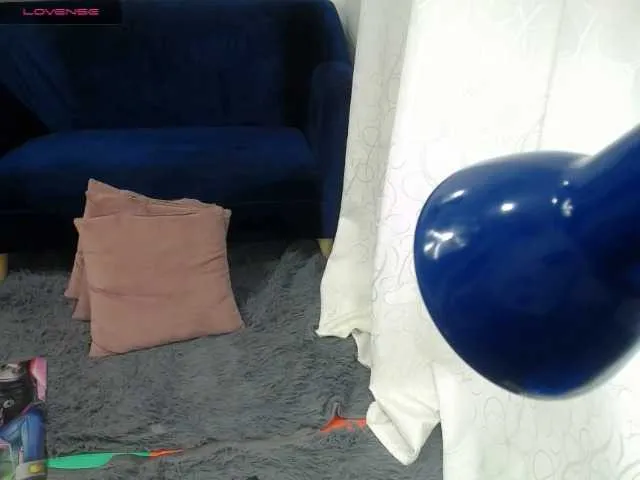 Live sex webcam photo for POCAHONTAS23 #271606722