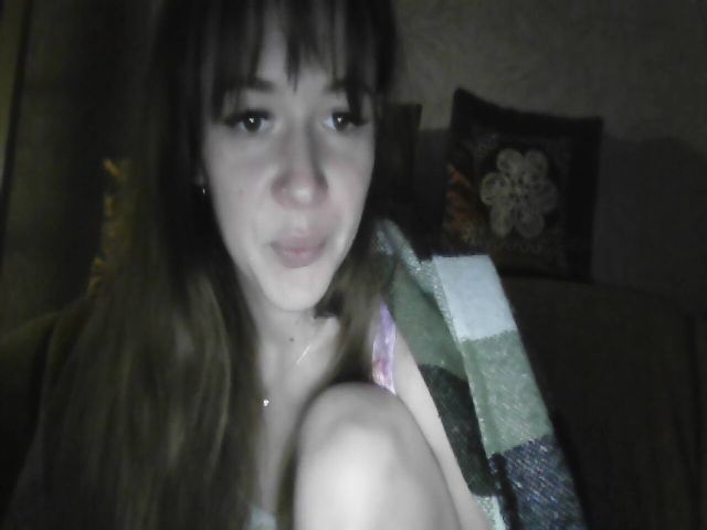 Live sex webcam photo for MissisGirl #271604880